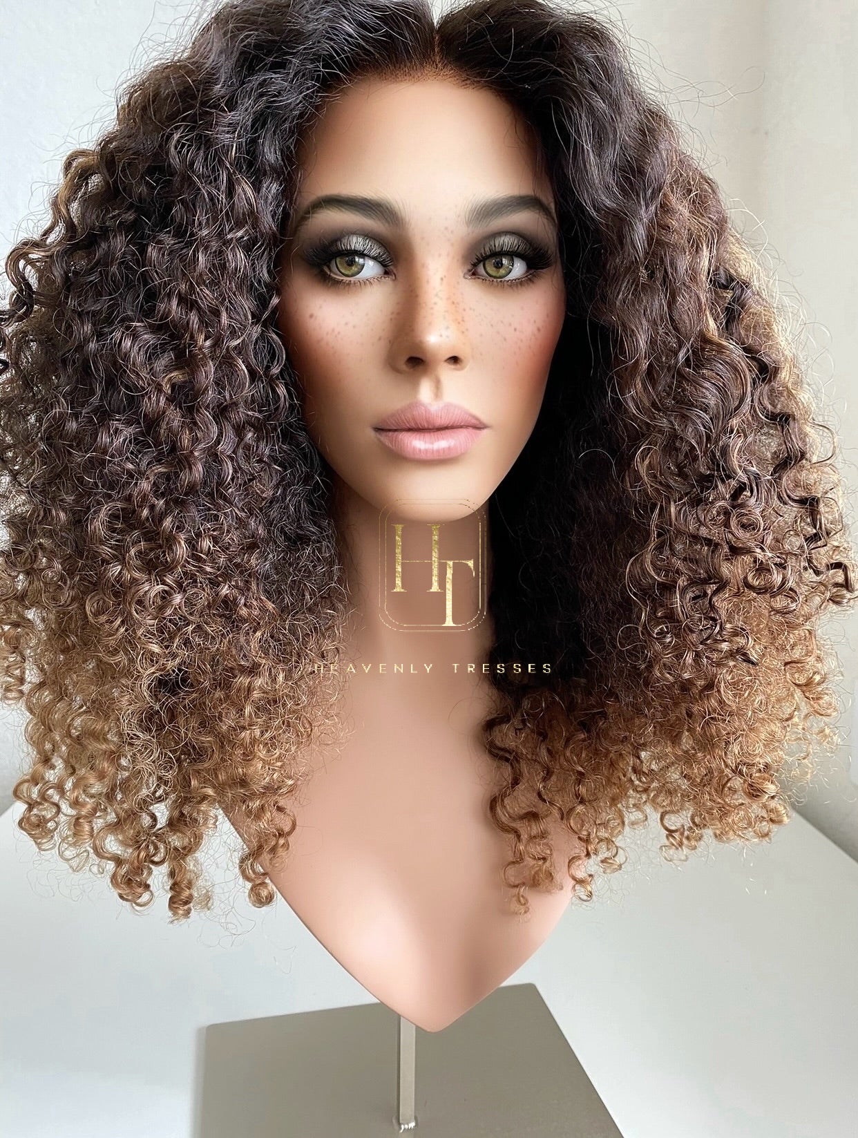 THE HOLIDAY EDIT: #1 "Trudy"