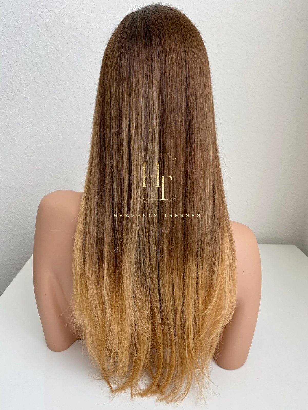 THE HOLIDAY EDIT: #6 "Natalia " Limited Edition